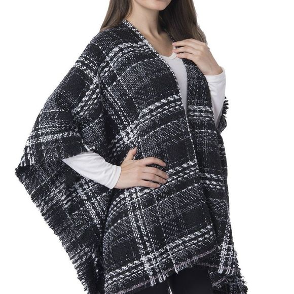 Ruana  Chequer Pattern Black and White - Picture 3 of 3